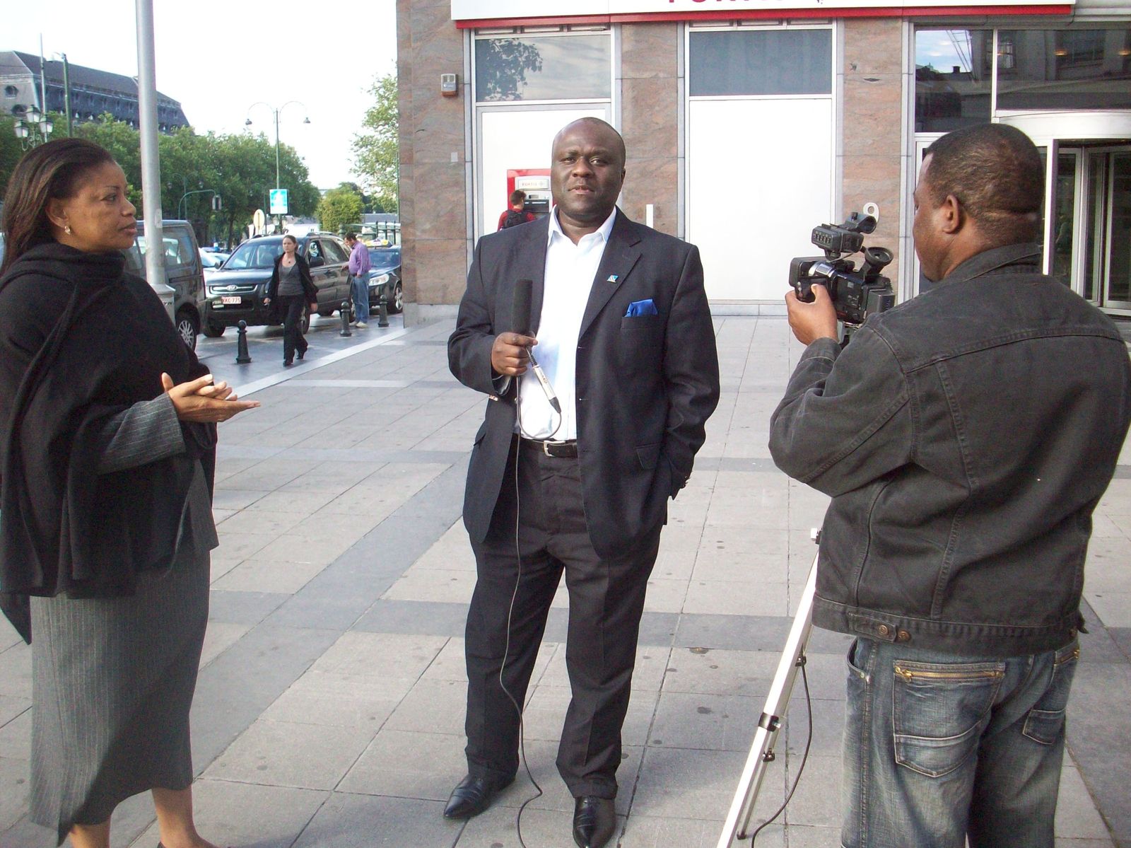 eve rencontre charleroi
