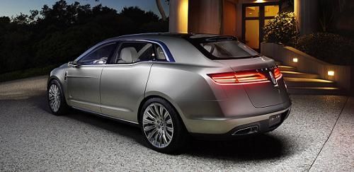 Lincoln-MKT-2.jpg