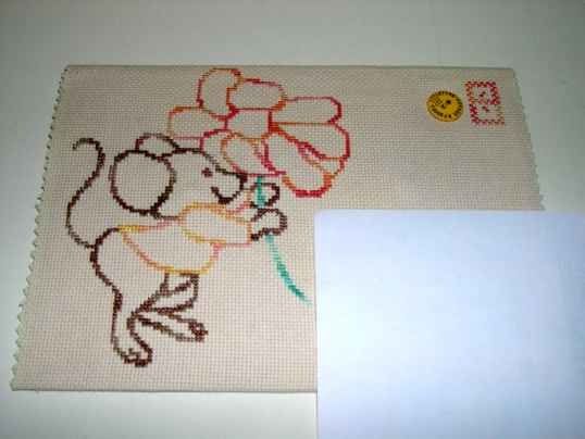 Souris-avec-fleur-par-Volsul.jpg