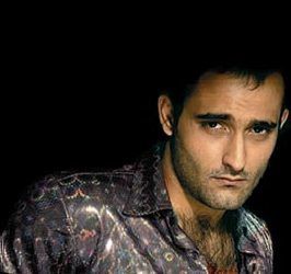 Akshaye Khanna: why is intelligence so sexy? - Let's talk about Bollywood! Akshaye Khanna: why is intelligence so sexy? - Let's talk about Bollywood!