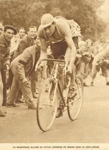 Police-Patrick--photo-n---2-Championat-du-monde-1933.jpg