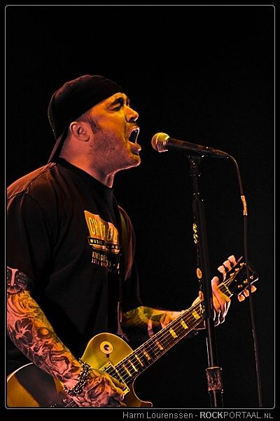 Staind - Fade Staind - Fade