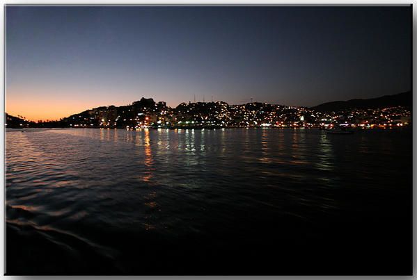 2384-img-4095-Acapulco-la-baie-72.jpg