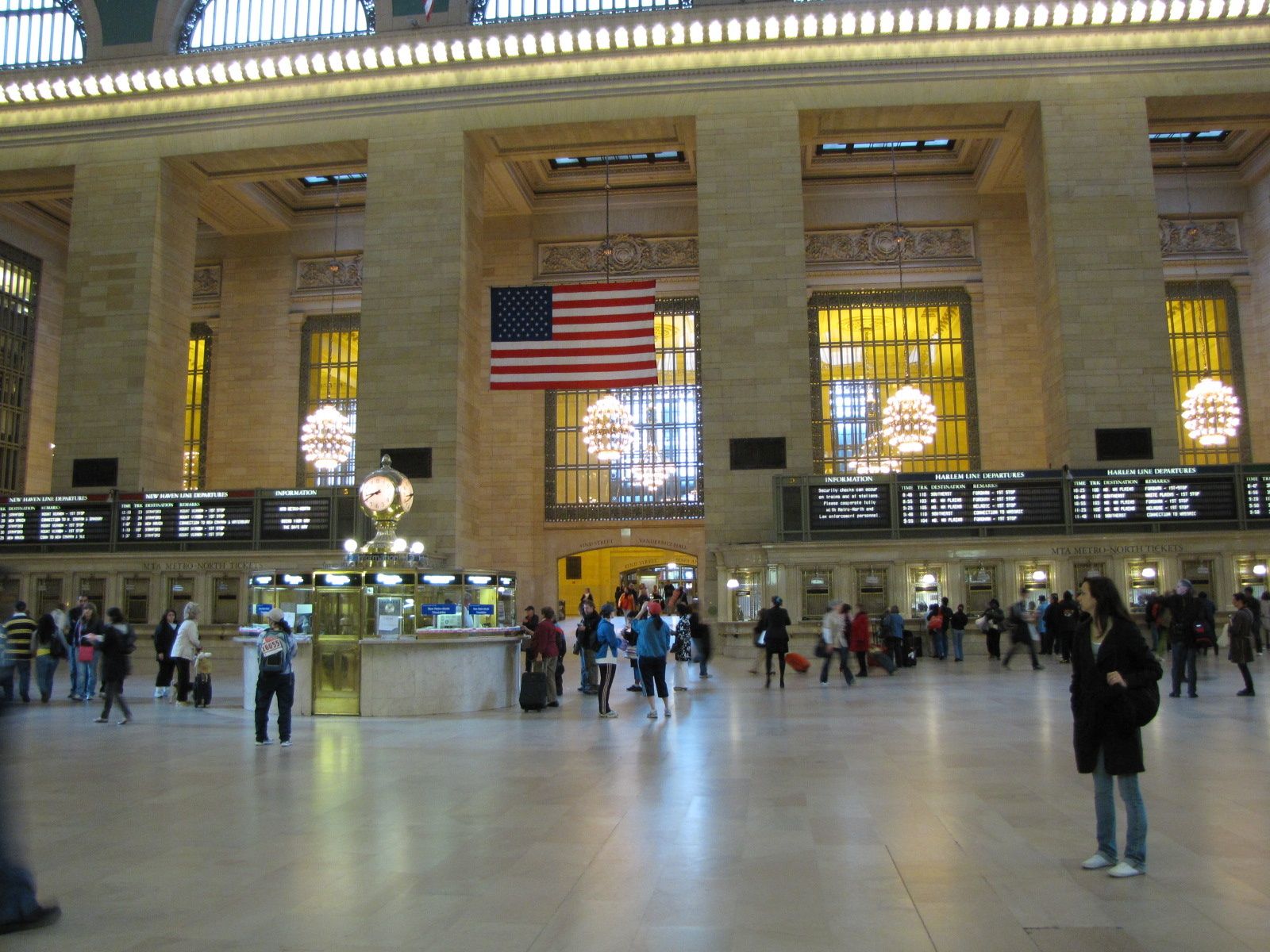 Grand-Central---hall.jpg