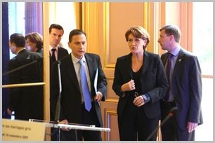 Ciel gris sur les mariages
