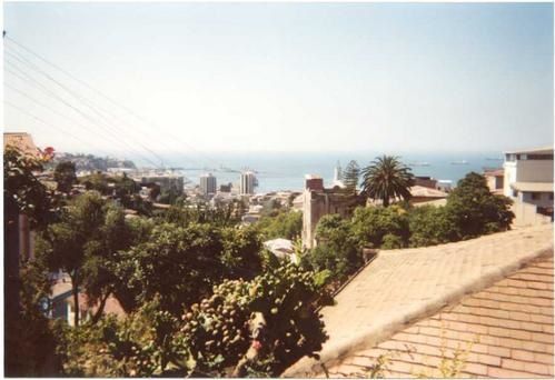port-valparaiso.jpg
