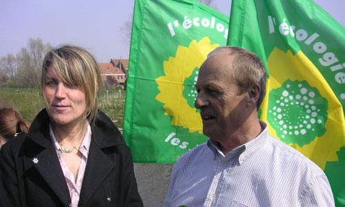 lise-et-daligny-avec-drapea.jpg