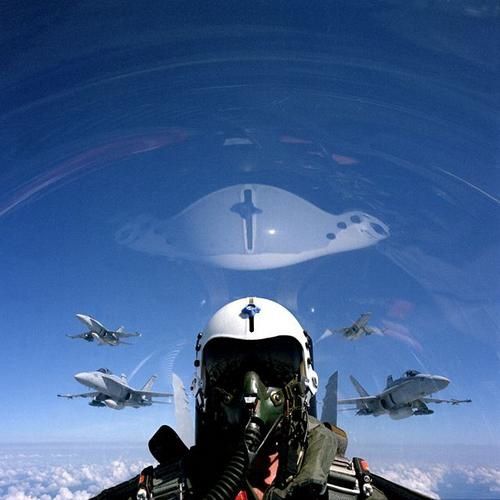 pilot.jpg