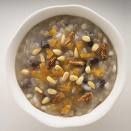Achouré garni de fruits et raisins secs