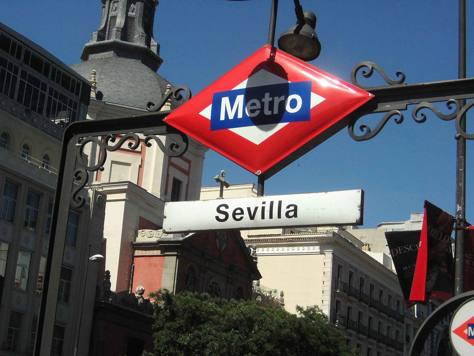 Parada-Sevilla.jpg