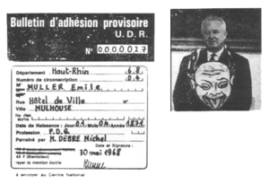 klapperstei-muller-sans-texte-transparent.png