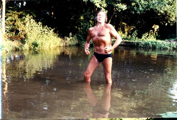 1996-8--Vancau-Tarzan-1.jpg