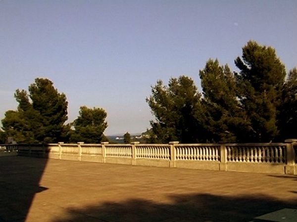 Villa Tamaris-La Seyne-Vancau-Terrasses-Mairie