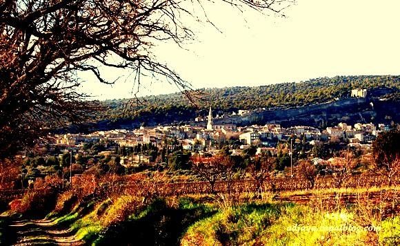 Saint-Saturnin-lès-Apt-Luberon-Colline de Perreal