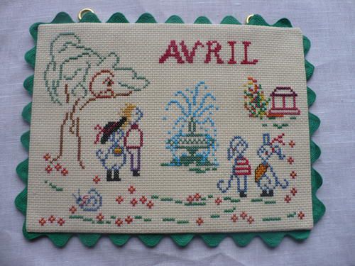 calendrier-mamigoz-avril-004.jpg
