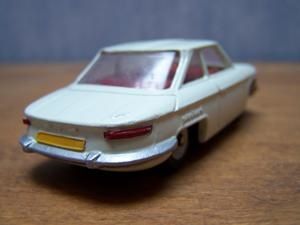 panhard24.2.jpg