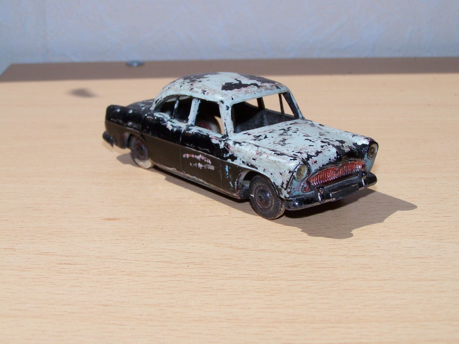 voiture norev ancienne