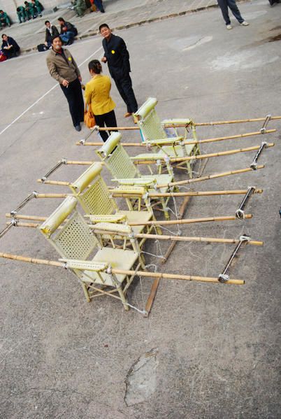 Huangshan-chaises-a-porteur.jpg