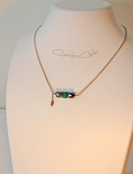 collier-perles-1-2-3_vert_marine_Lore_M.jpg