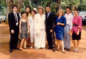 1989-mariage-de-sabine-debraband--re-et-de-christophe-delcombel--toute-l---quipe-de-pigier.jpg