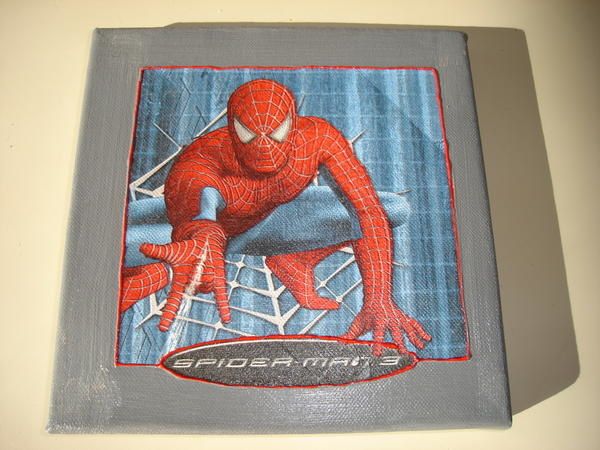spiderman-gris.JPG