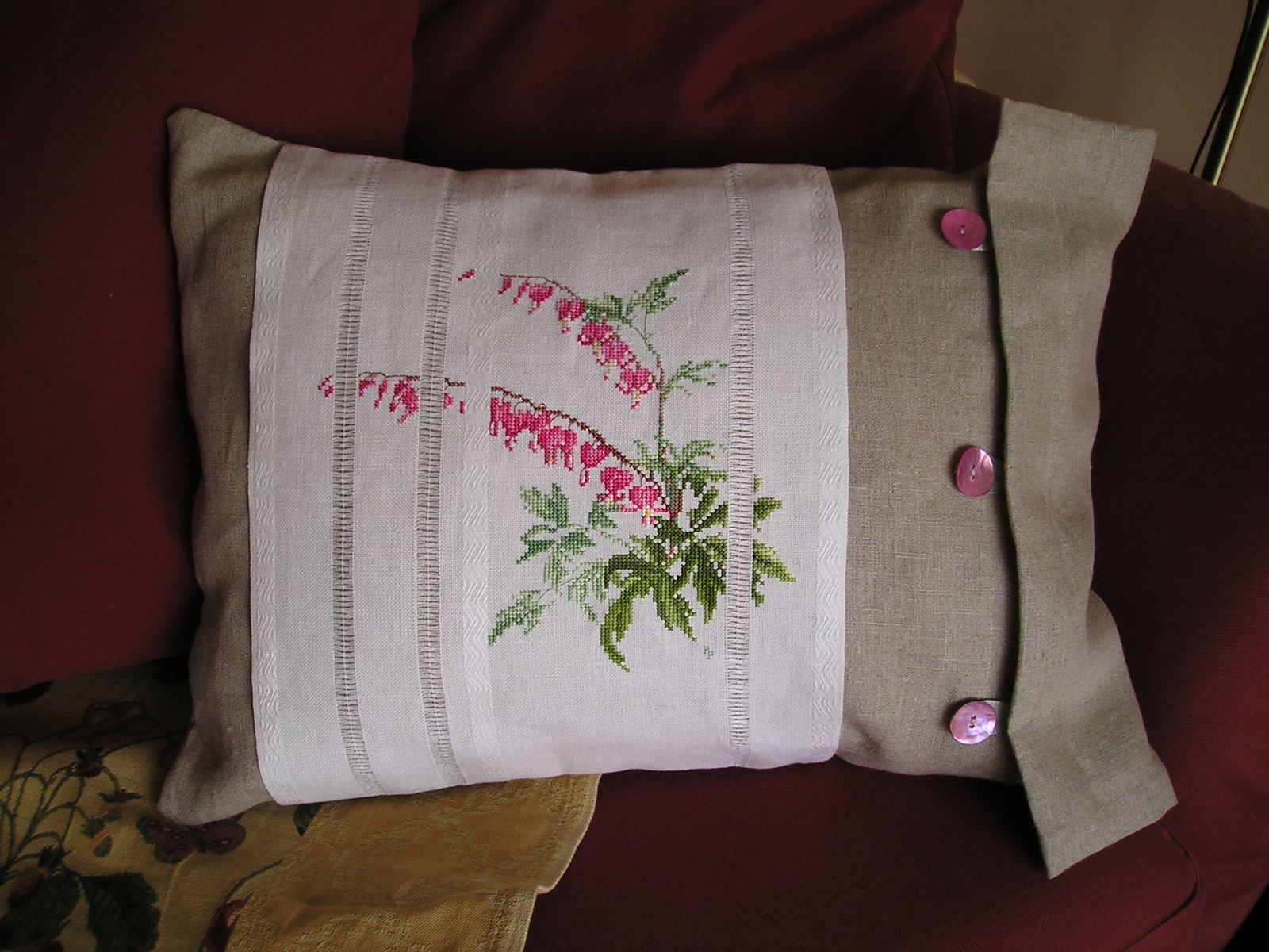 Coussin-Coeurs-de-Marie.jpg