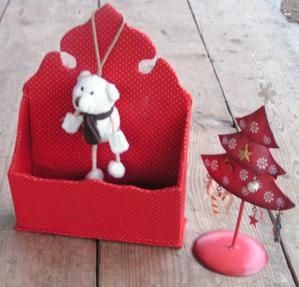 boite-courrier-rouge.jpg