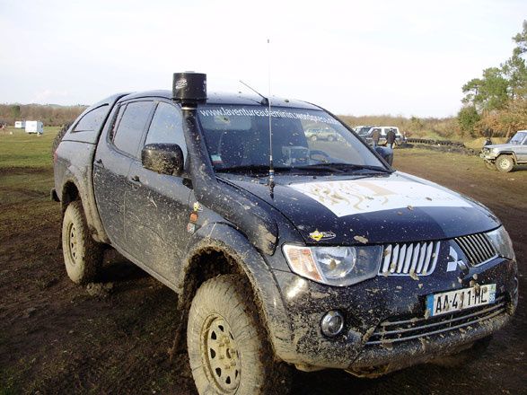 Mitsu-L200