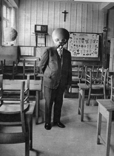 le-professeur-Tom-HAT-et-l-enseignement-copie2-copie-1.jpg