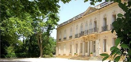 chateau-valmousse-ext.JPG