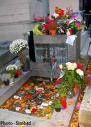 morrison-tombe.jpg