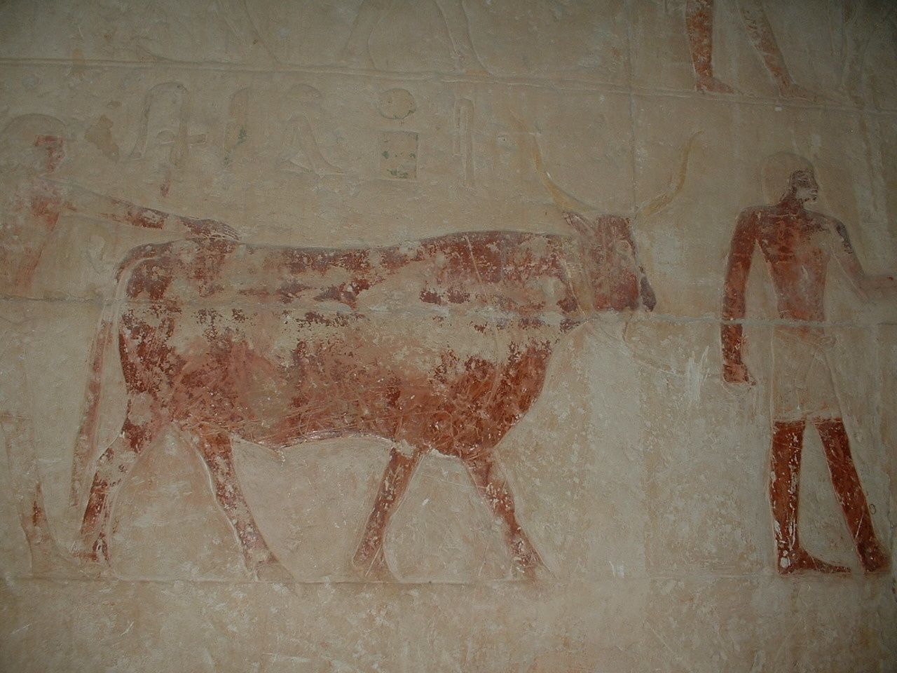 fresque avec des restes de peinture