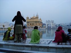 Golden-temple-Amritsar.jpg