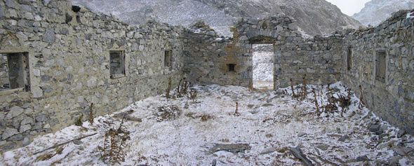 ruines-sous-la-neige-