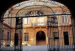 carbone-grille-mairie-jpg.jpg