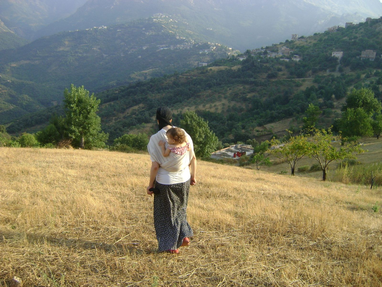 Le Portage En Echarpe - Maternage Algerie