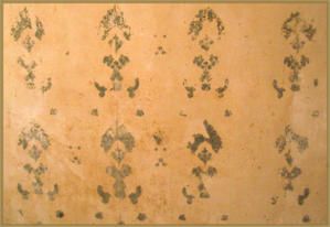 sous-la-tapisserie.jpg