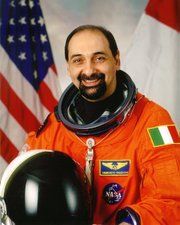 180px-Umberto-Guidoni.jpg