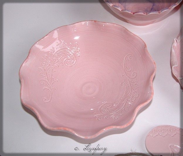 Coupelle rose bords ondulés Coupelle rose