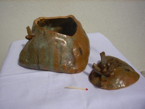 Tags : blog Pot'Héry, poterie, raku, terre cuite, tournage, enfumage, dragon, boîte, pot bleu Tags : blog Pot'Héry, poterie, raku, terre cuite, tournage, enfumage, dragon, boîte, pot bleu