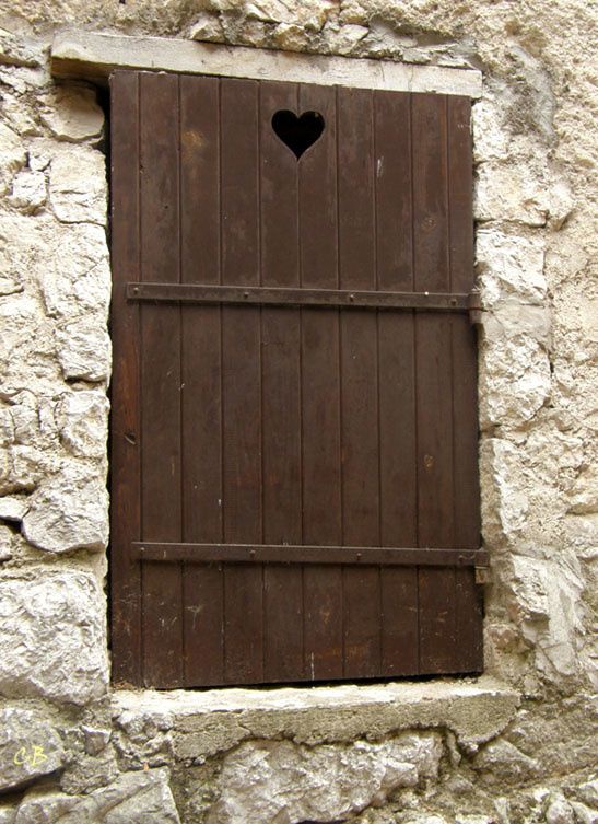 Peillon volet coeur Peillon volet coeur