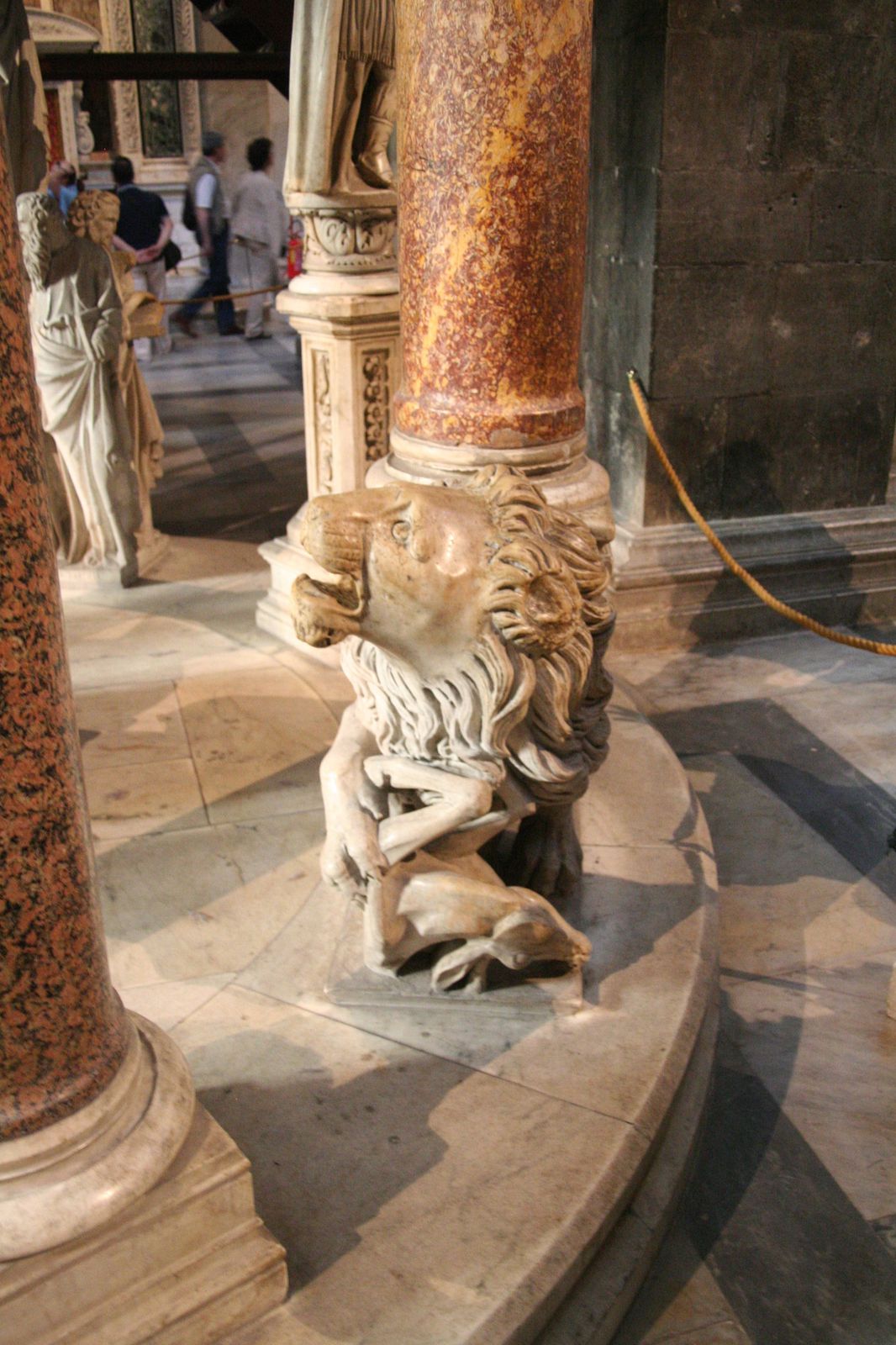 Chaire de Pisano - détail
