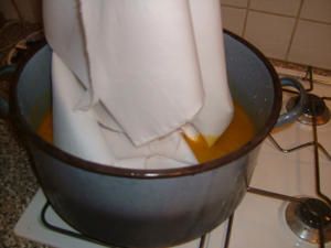 03-tissu-dans-bain.jpg