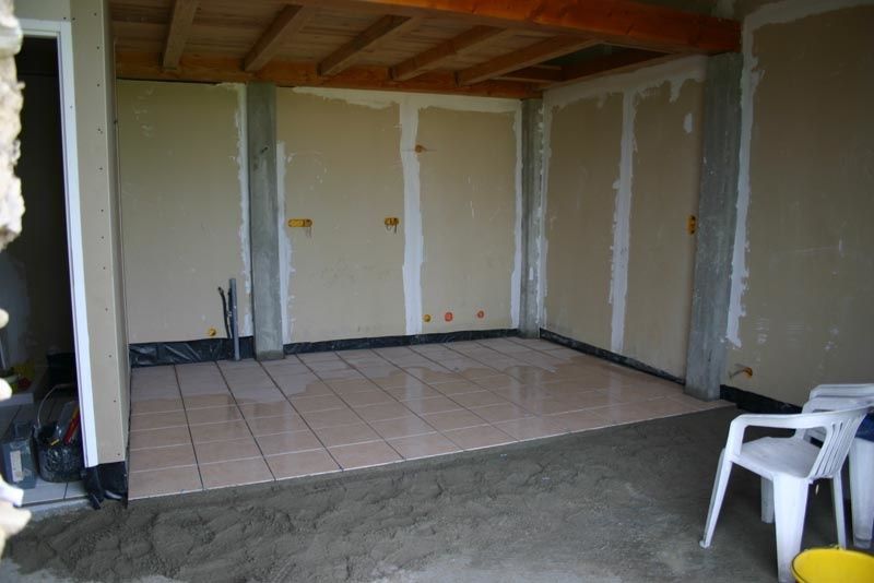 Pose de carrelage sur chape seche