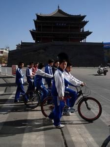 temple-zhangie-jeunes-velo.jpg