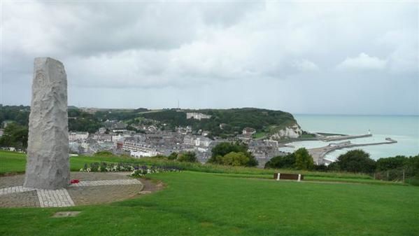 Saint-Valéry-en-Caux - Panorama - Monument aux Morts écossais de la seconde guerre mondiale