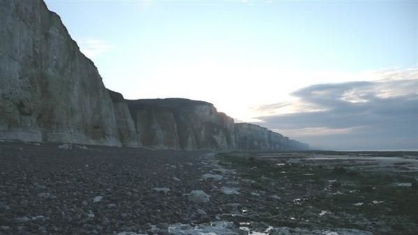 Plage de Belleville-sur-Mer - Valeuse et plage de Belleville-sur-Mer - Vue en direction de Dieppe