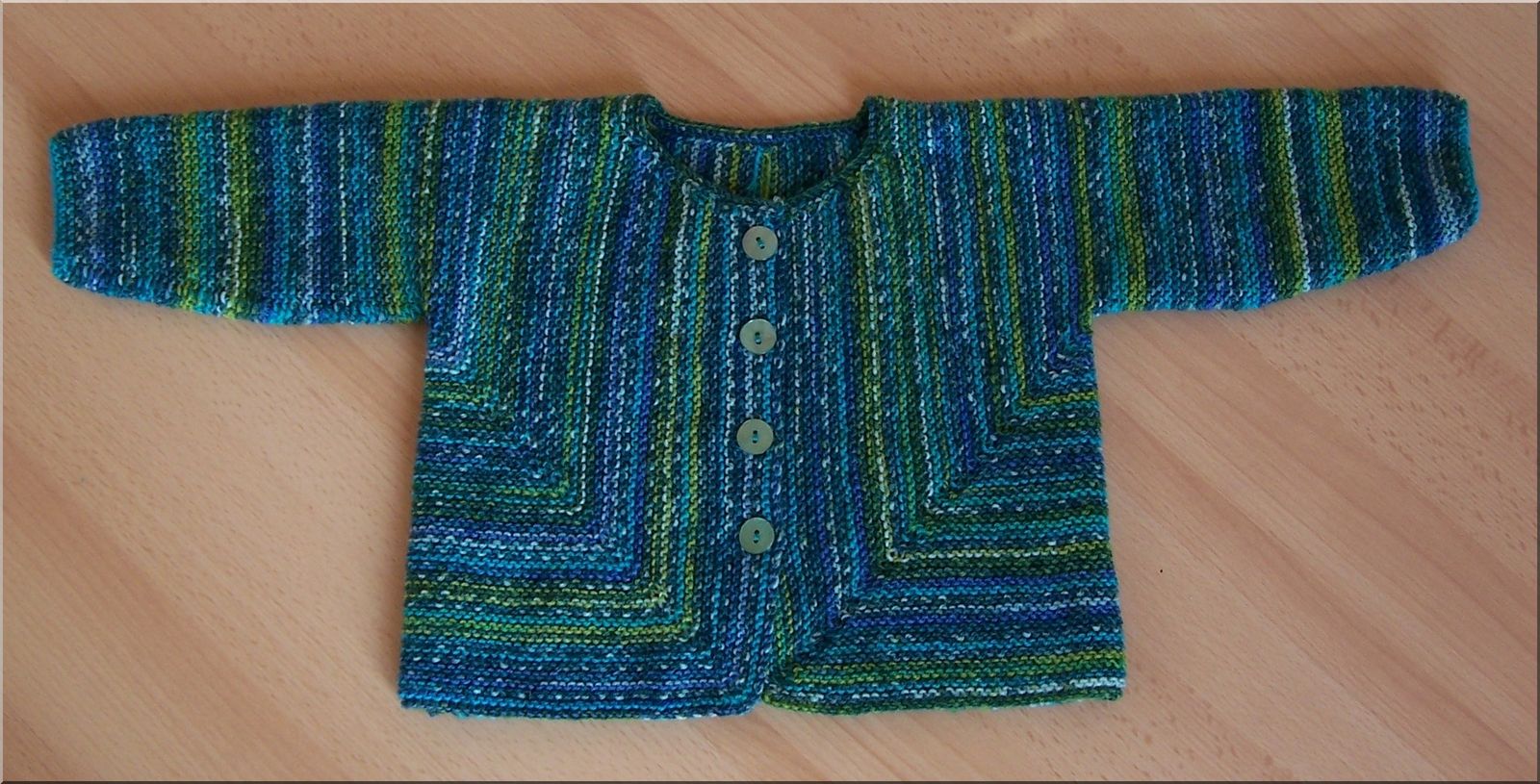 Baby surprise jacket Le mouton comtois