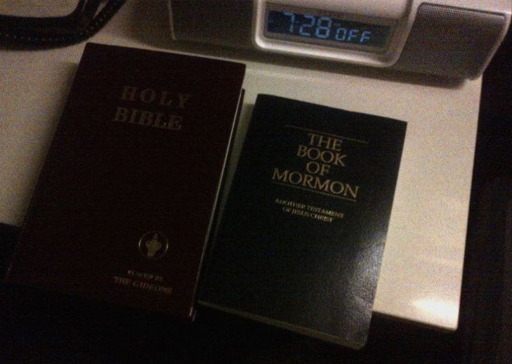 pourquoi la bible dans les chambres d'hôtel