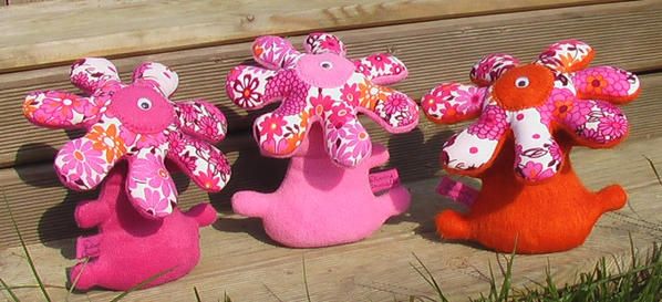 DivineCousette-LesFleurettes-rosesoranges.jpg